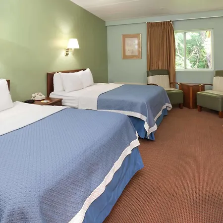 Days Inn By Wyndham Portage Esterno foto